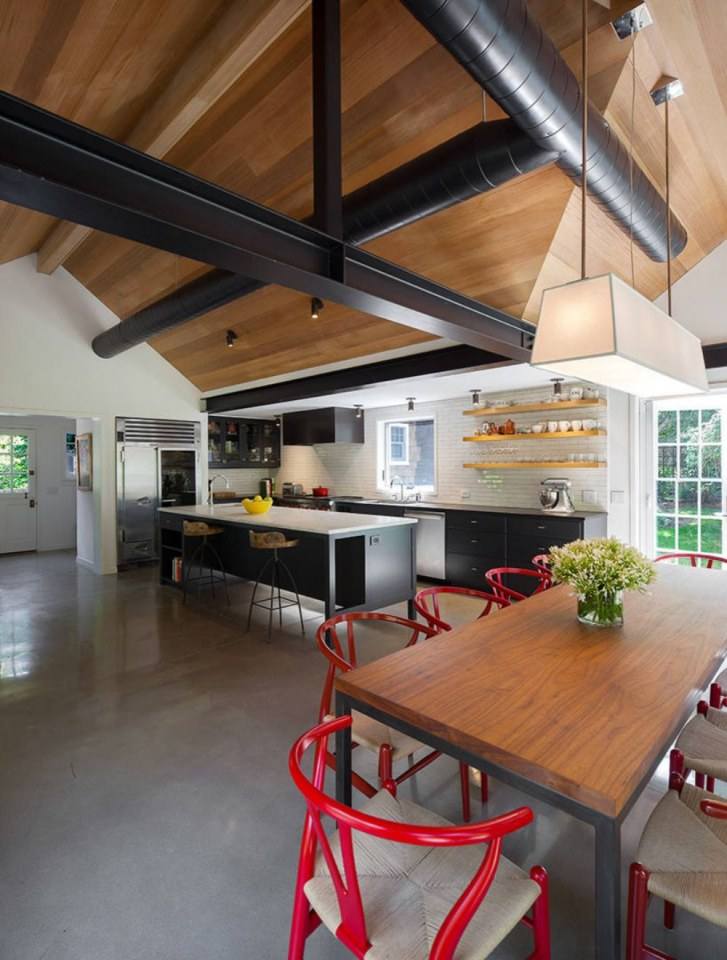 Country Home by Andre Tchelistcheff Architects