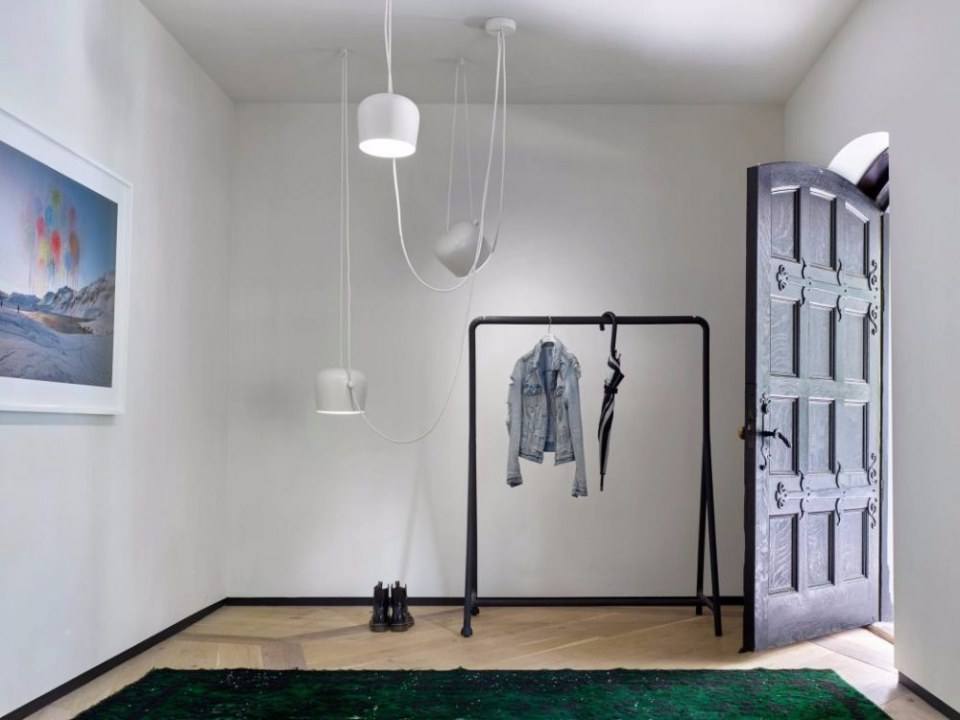 Bilateral House by Commute Design