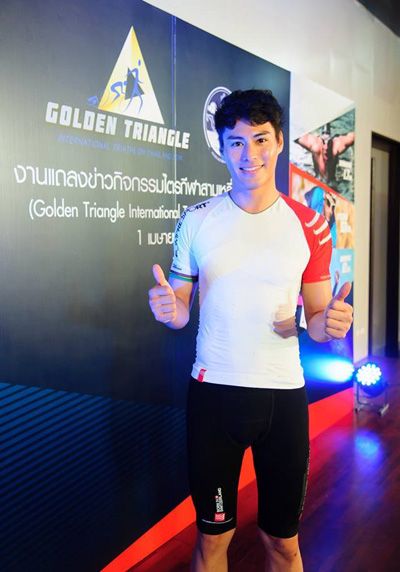 เพจนักปั่นจักรยาน กับชุดปั่นจักรยานฟิตๆ