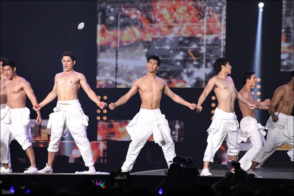 เหมายกเข่ง