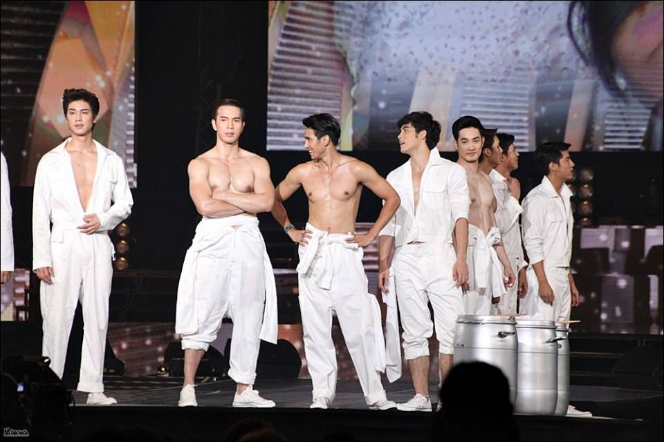 เหมายกเข่ง