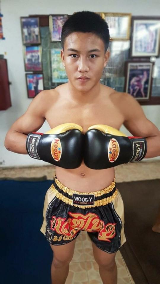 พี่รักนักมวย