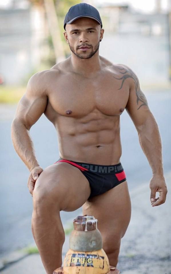 Hot guy in underwear 273