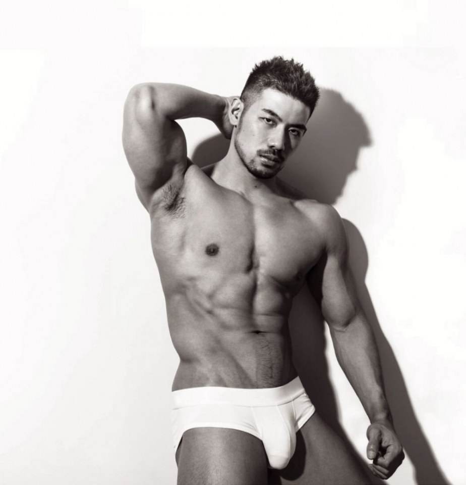 Hot guy in underwear 273