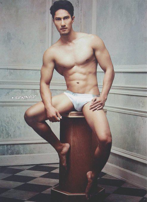 hot male 212 (18+)