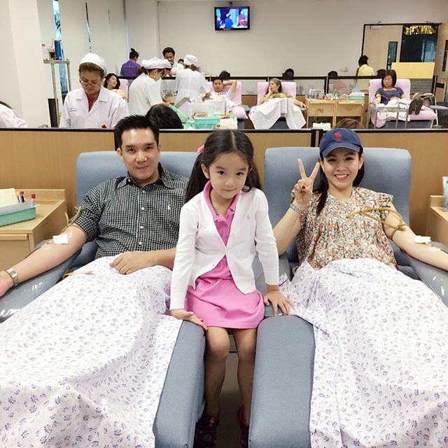 ส่องครอบครัวอบอุ่นของผู้จัดคนเก่ง "บรู๊ค ดนุพร ปุณณกันต์"