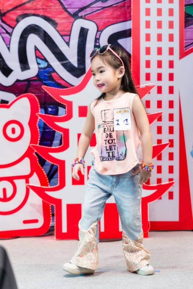 littlekidsthailand สอนการแสดงเด็กและเยาวชนจังหวัดนครราชสีมา 0902362463