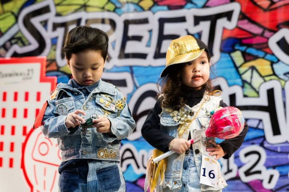 littlekidsthailand สอนการแสดงเด็กและเยาวชนจังหวัดนครราชสีมา 0902362463