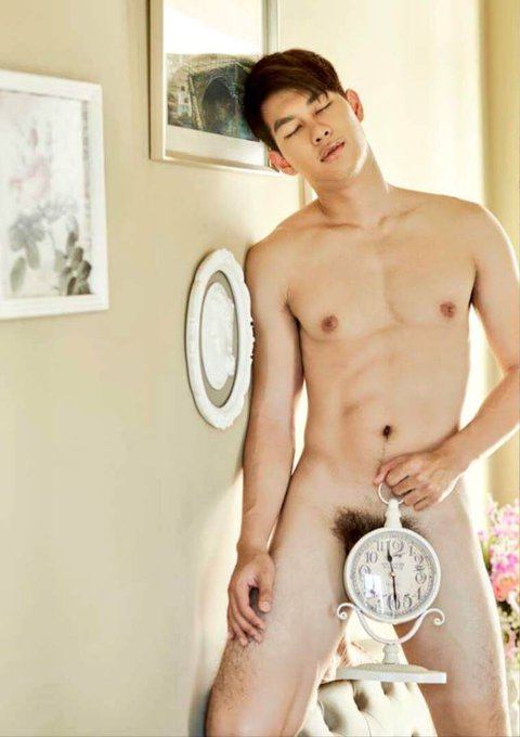 hot male 217 (18+)