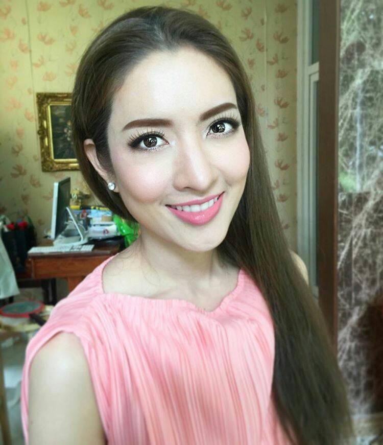 แอฟ​ ทัก​ษ​อร​ อายุ​ 36