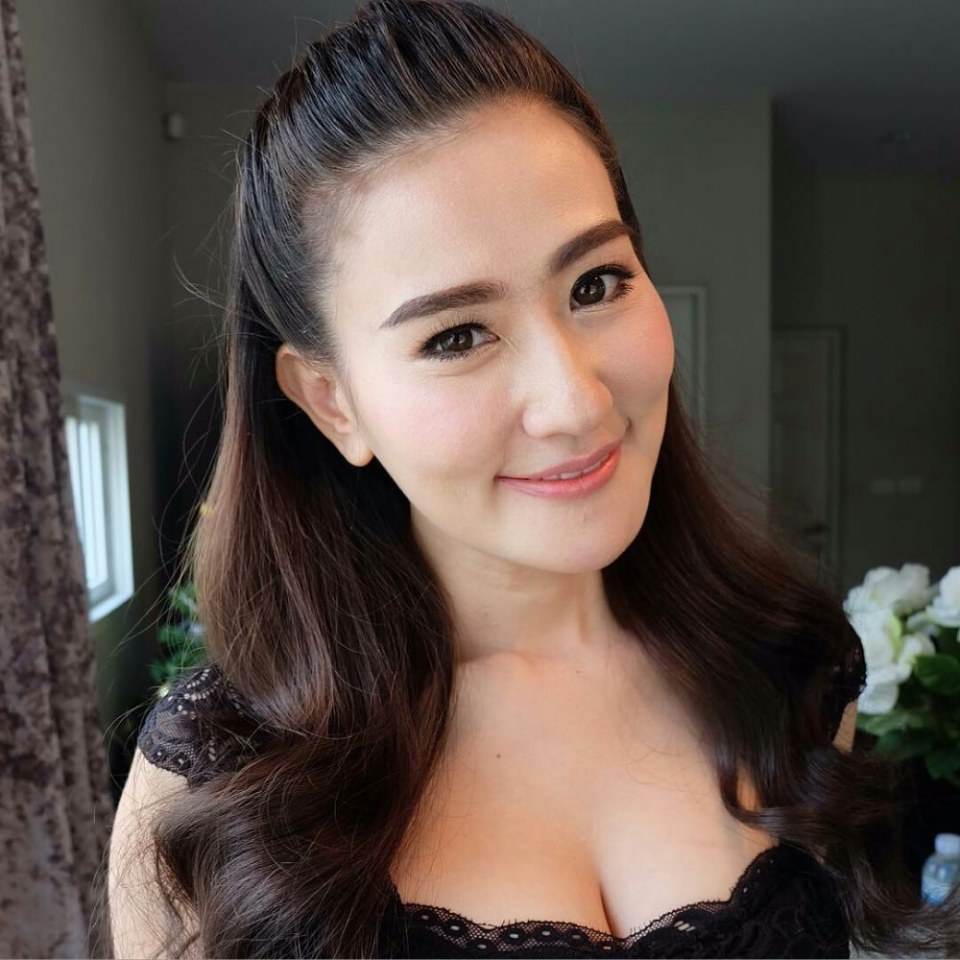 โอ๋​ รุ่ง​ระ​วี​ อายุ​ 37