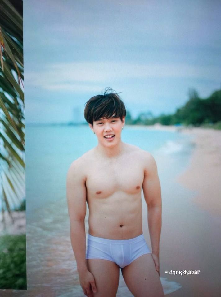 กล้าม นม ขน ใส แบบไหนๆก็โดน