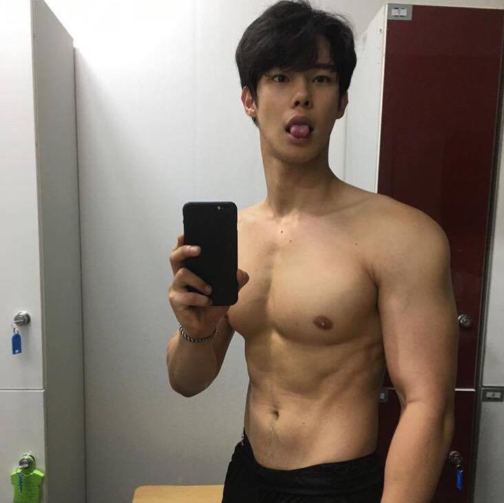 น้องเกาหุ่นน่าซบ ๑