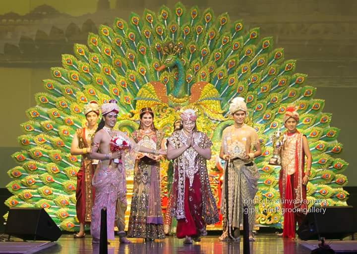 ประกวดหนุ่มสาว สยามภารตะ 2016