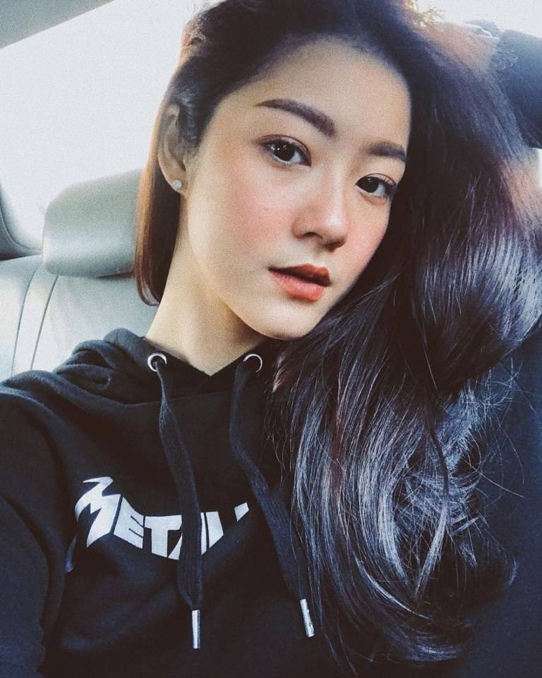 น้ำตาล ทิพย์นารี