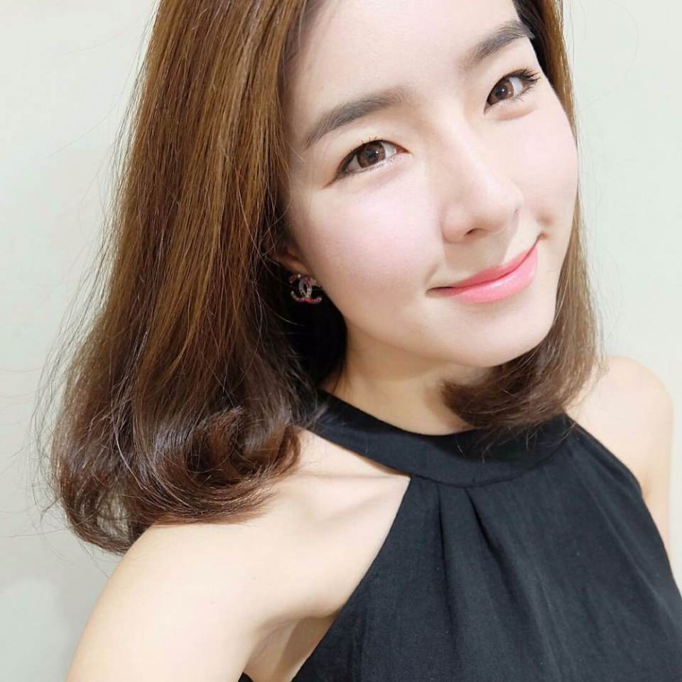 จียอน