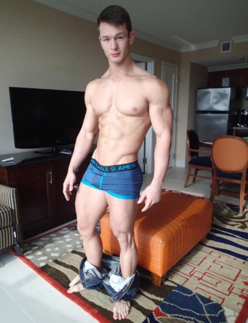 Hot guy in underwear 274