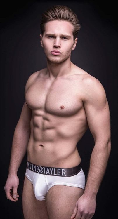 Hot guy in underwear 274