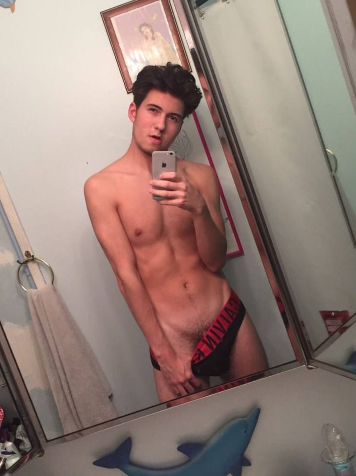 Hot guy in underwear 274