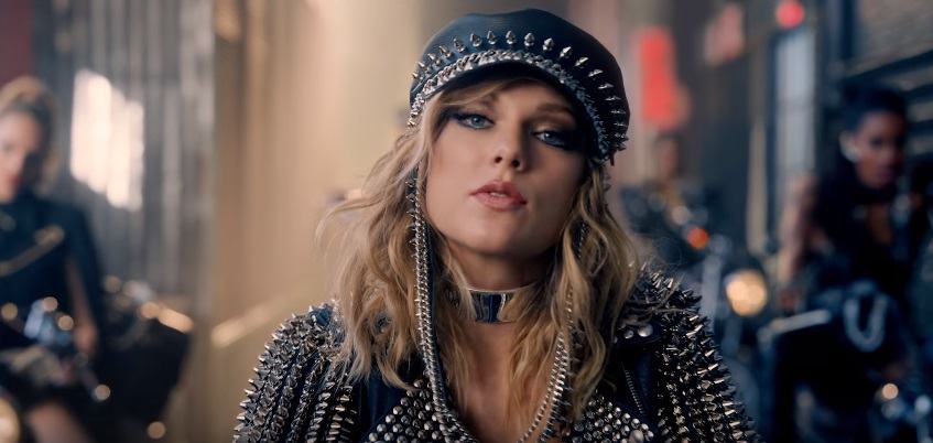 ลืมลุคเดิมๆของ Taylor Swift ไปได้เลย ทำไมน่ะหรอ เพราะเธอได้ตายไปแล้วไงละ Oh, 'cause she's dead !