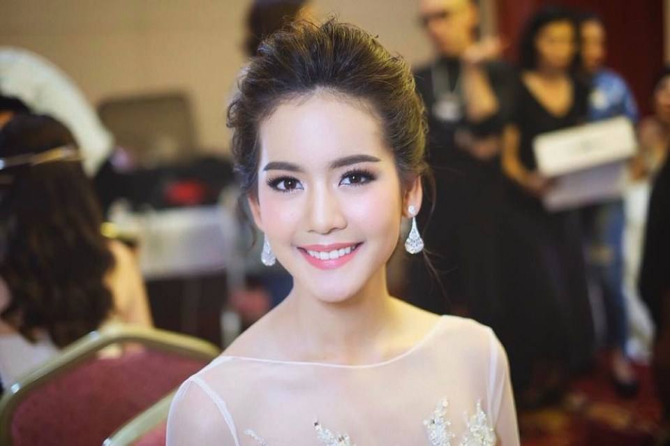 รวมทรงผมเกล้าสุดเก๋ ของเหล่าดาราใครปังใครพัง