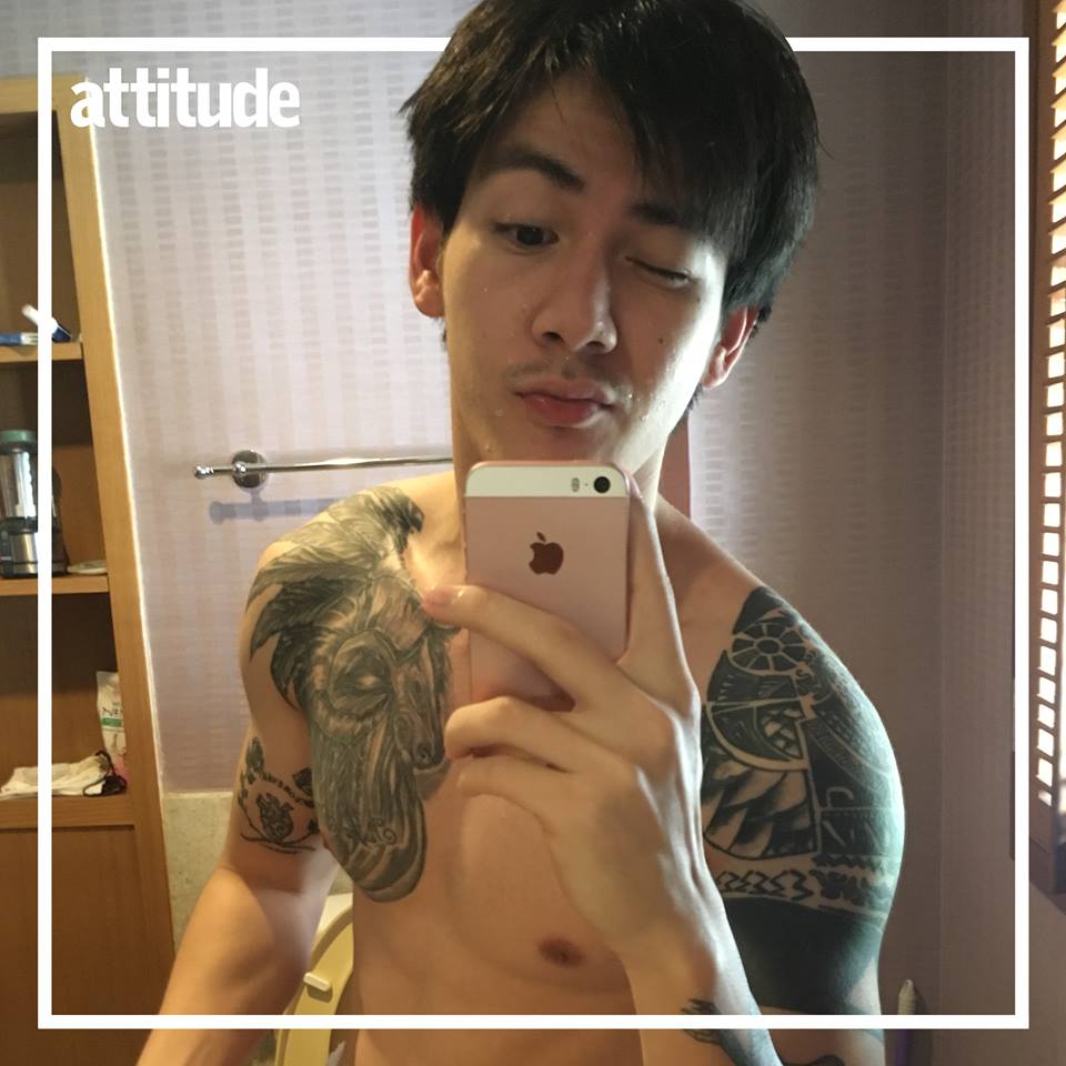เลียจนแฉะลิ้น