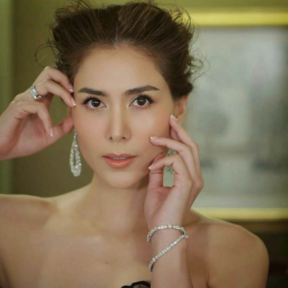 เชอรรี่ เข็มอัปสร เรื่อง ความสุขของกระทิ