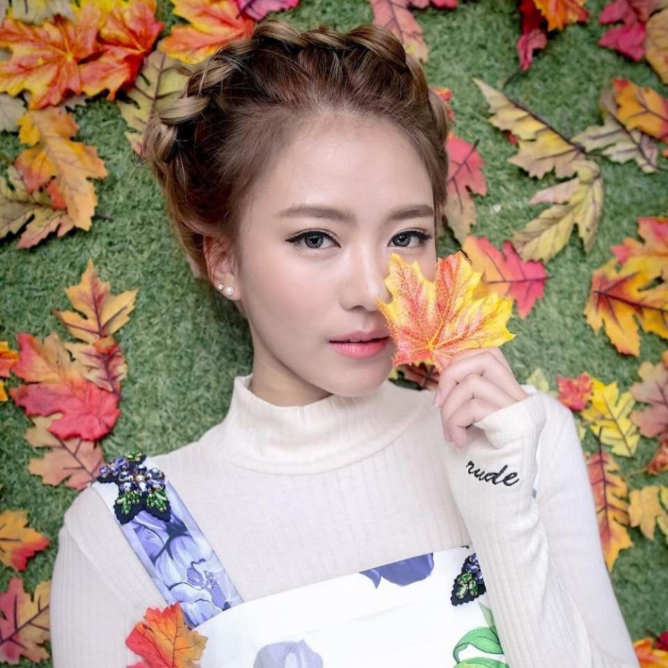 แพรวา​ ณิ​ชา​ภัทร​mvยังไงก็ไม่ยัก
