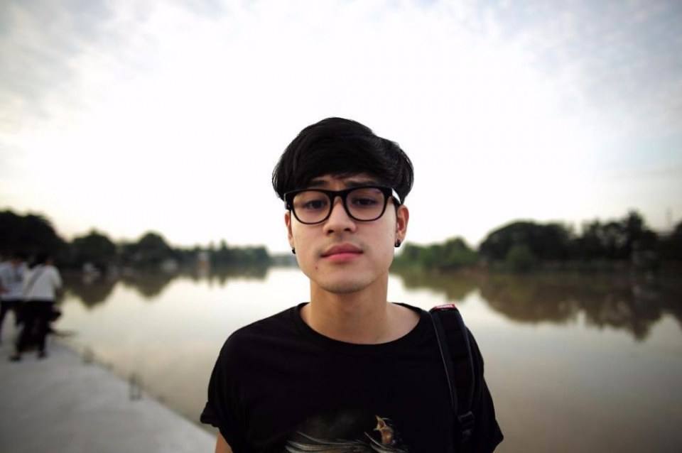 7เก้า จาก mv รักแบบเพื่อนไม่เหมือนแฟน