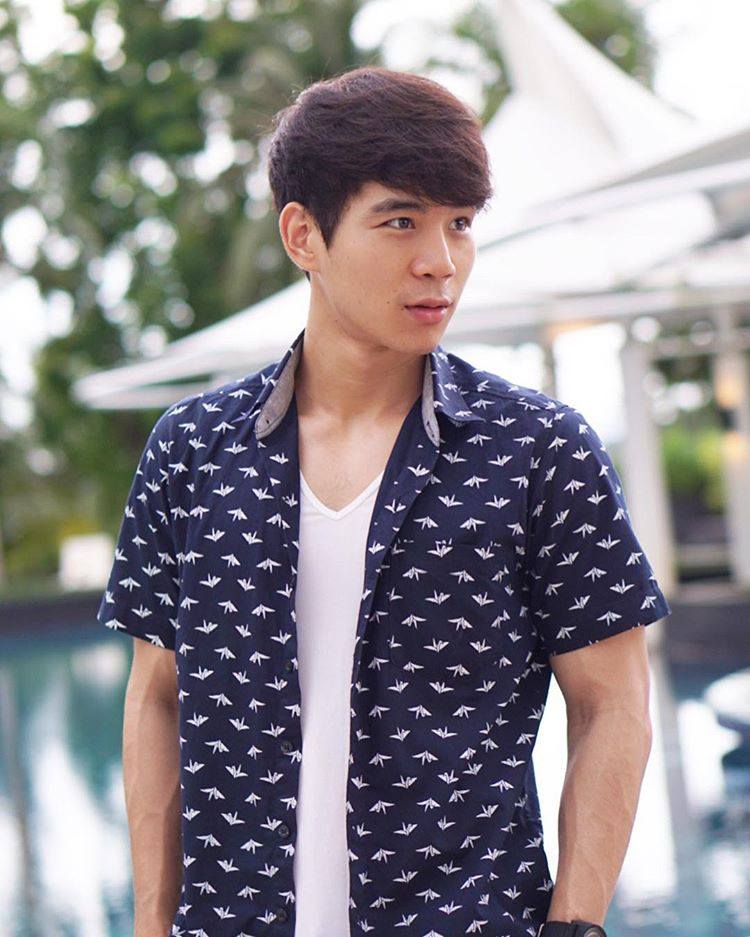 น้องเอิร์ล นายเเบบหุ่นเเซ่บ ใสๆ น่ารัก