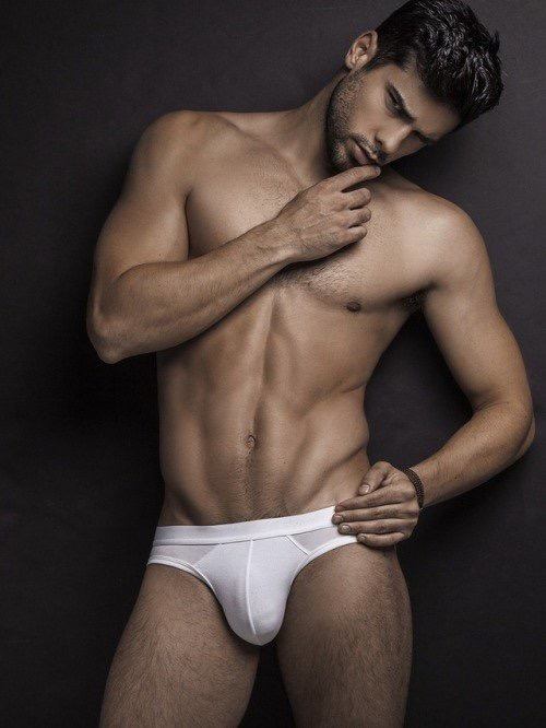 hot male 224 (18+)