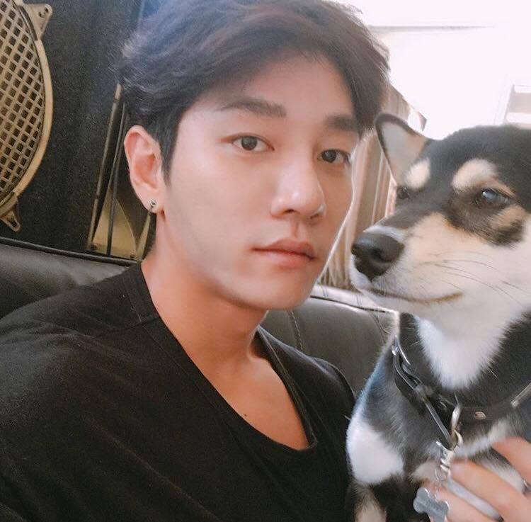 พี่เกาหุ่นน่าซบ ๓