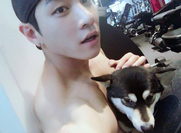 พี่เกาหุ่นน่าซบ ๓