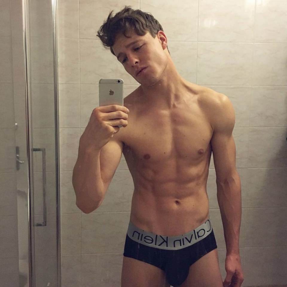 Hot guy in underwear 277