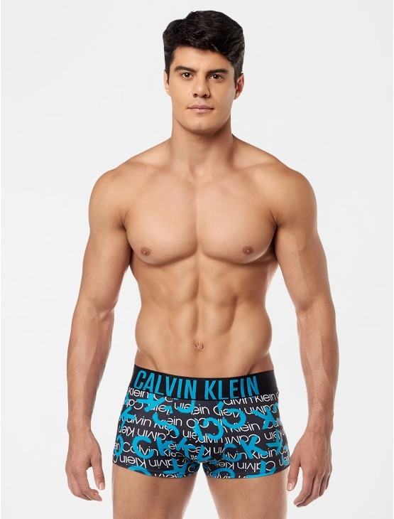 Hot guy in underwear 277