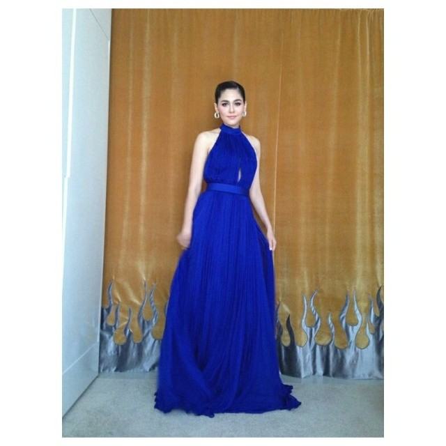 20ลุคดาราในชุดสีน้ำเงิน สวยเก๋หลายสไตล์