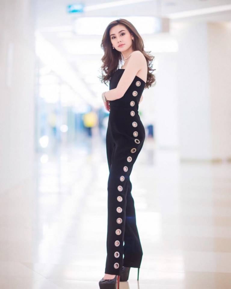 อินนนแฟชั้นนี่ก้อมา..ดารากับจั๊มสูทสวยๆ