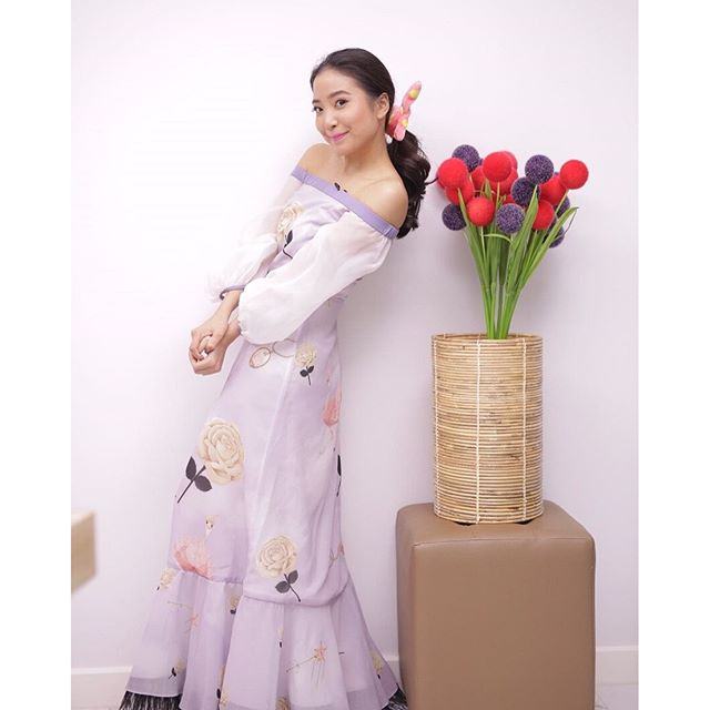 20แฟชั่นลายดอกน่ารักๆจากเหล่าดารา_ไม่ป้า!ไม่เชย!!
