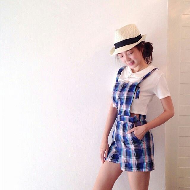 แฟชั่นชุดลายสก๊อตดารา