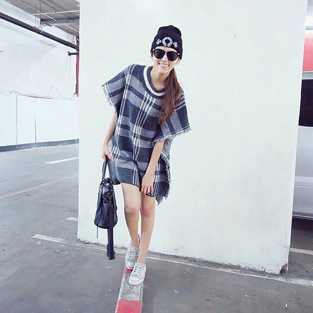 แฟชั่นชุดลายสก๊อตดารา