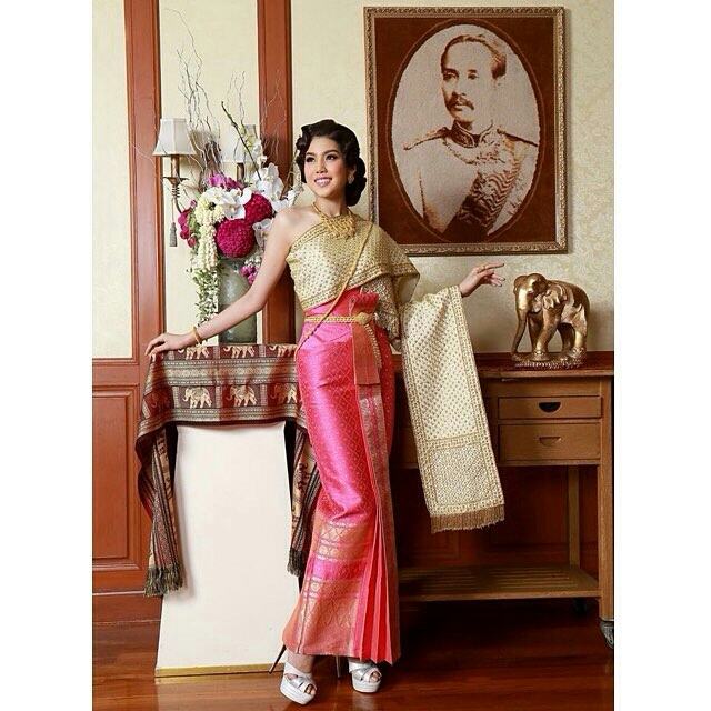 20ดารากับชุดไทยสวยๆมาดูกัน