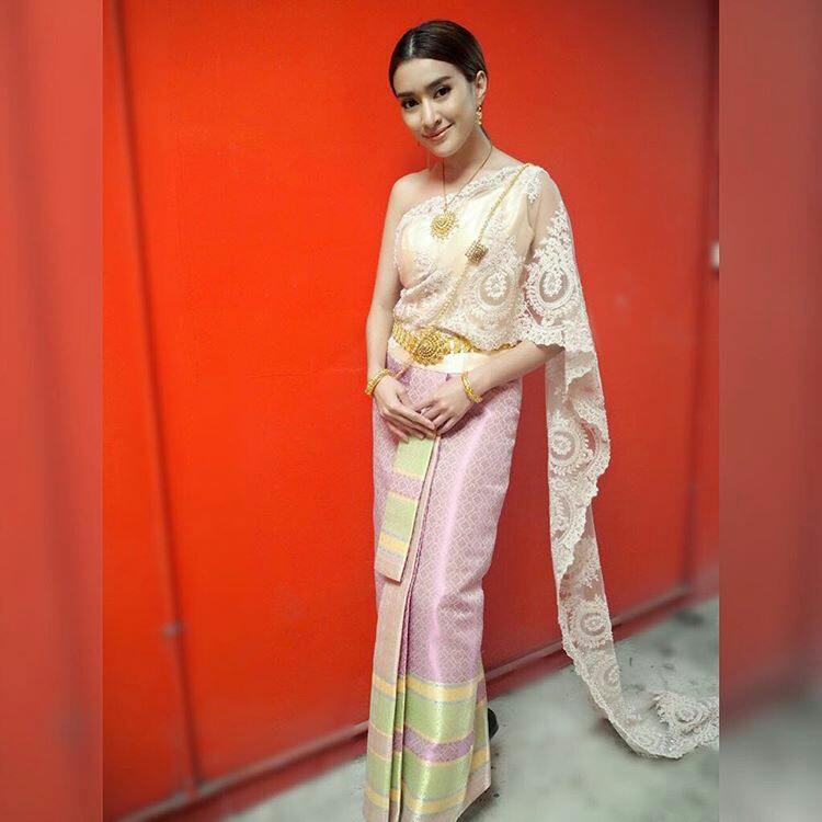 20ดารากับชุดไทยสวยๆมาดูกัน