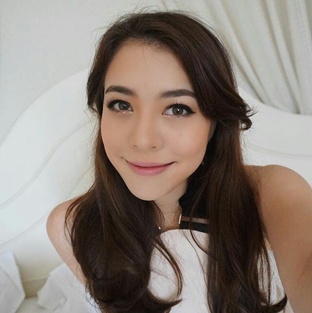 แพร​ พิมพ์​พิ​ศา=ไทย/เยอรมัน