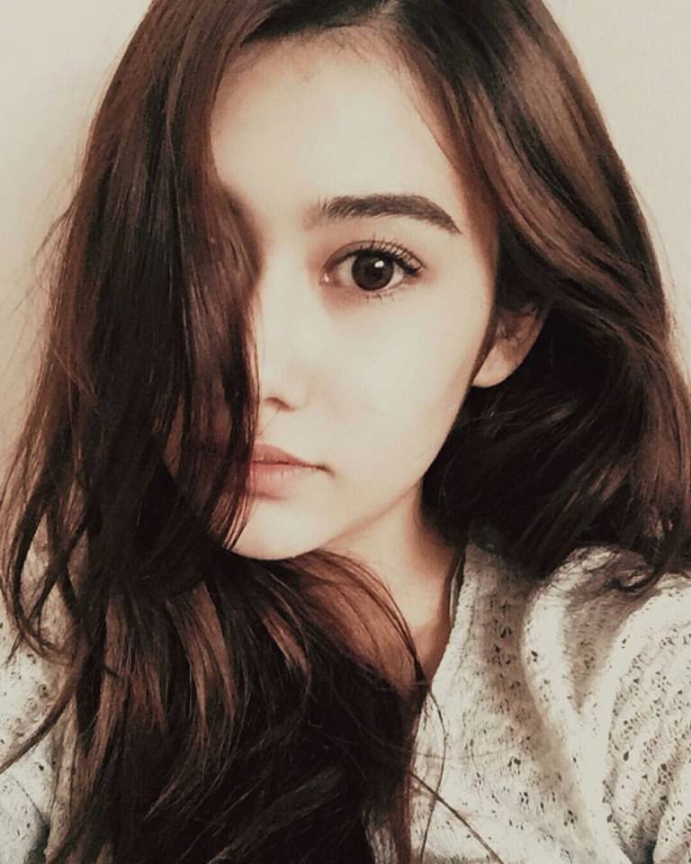  ลีน่า ลลิตา ลูกครึ่งไทย-แคนาดา