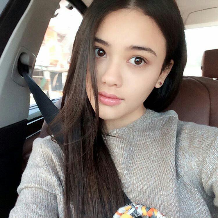 นาตาลี