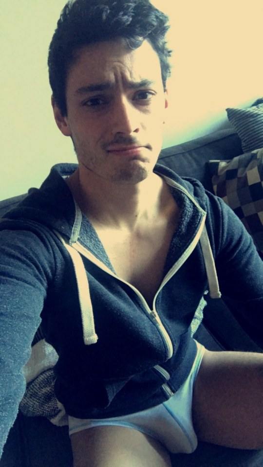 hot male 227 (18+)