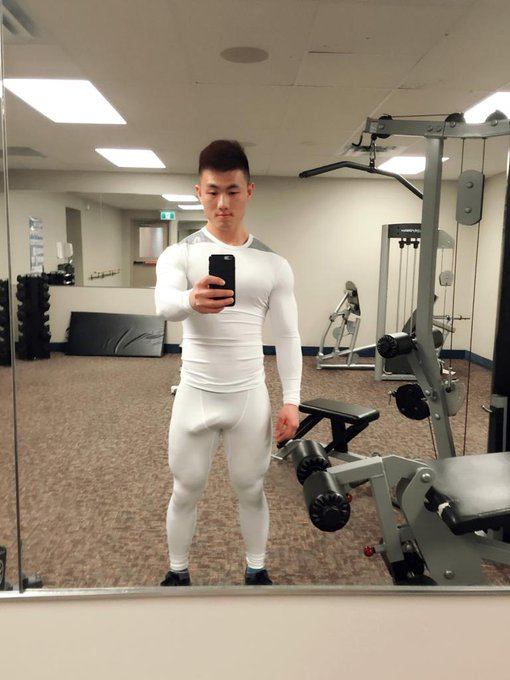 hot male 230 (18+)