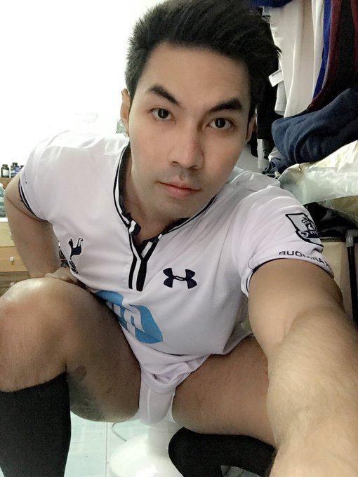 hot male 230 (18+)