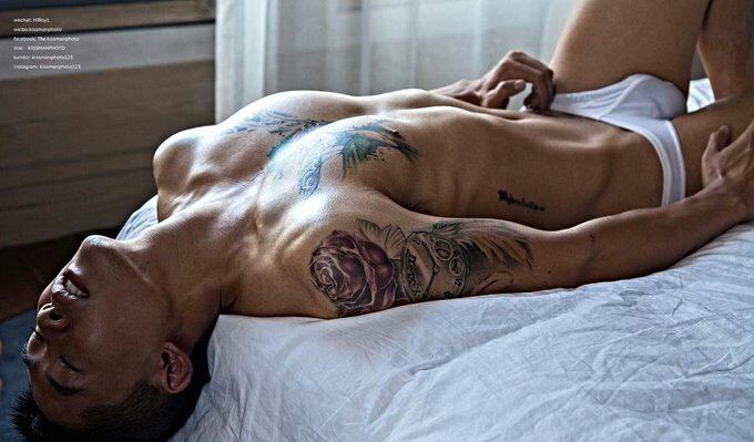 hot male 230 (18+)