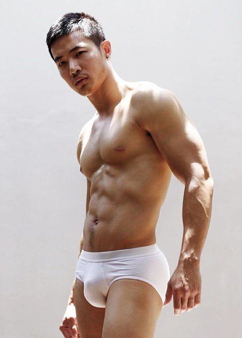 hot male 230 (18+)